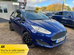 Blue Used 2015 Ford Fiesta Style Hatchback | £3,940 (Good price)