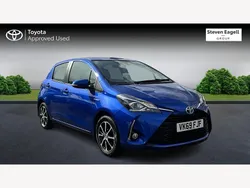 Blue Used 2019 Toyota Yaris Hybrid Hatchback | £10,649 (Fair price)