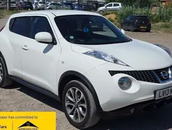 White Used 2013 Nissan Juke Tekna SUV | £6,480 (Fair price)