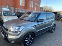 Silver Used 2011 Kia Soul 2 SUV | £3,995 (Fair price)