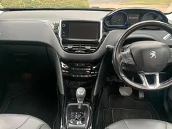 White Used 2015 Peugeot 2008 Allure SUV | £10,268 (A bit pricey)