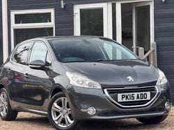 Used 2014 Peugeot 208 Allure Hatchback | £3,995 (Fair price)