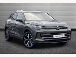 Green New 2025 VW Tiguan Elegance SUV | £36,995 (Good price)