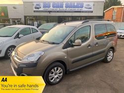 Brown Used 2014 Citroën Berlingo XTR MPV | £4,995 (Fair price)