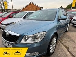 Grey Used 2009 Skoda Octavia LAURIN & KLEMENT Estate | £4,495 (Good price)