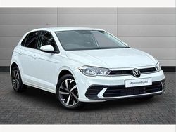 White New 2025 VW Polo Match Hatchback | £22,750 (Good price)
