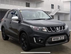 Black Used 2016 Suzuki Vitara SUV | £9,495 (Expensive)