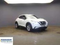 White Used 2021 Nissan Juke N-Connecta SUV | £12,850 (Fair price)