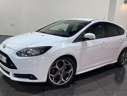 White Used 2014 Ford Focus ST Hatchback | £8,895 (A bit pricey)