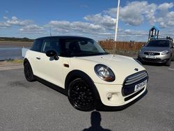 White Used 2014 Mini Cooper Hatch Hatchback | £5,495 (Expensive)
