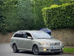 Silver Used 2004 Toyota Avensis Estate | £1,750 (Super price)
