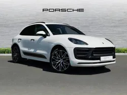 White Used 2024 Porsche Macan SUV | £63,990 (Fair price)
