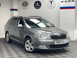 Grey Used 2012 Skoda Octavia Elegance Estate | £4,995 (Fair price)