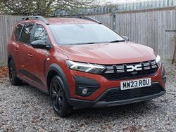 Brown Used 2023 Dacia Jogger Extreme MPV | £14,998 (Fair price)