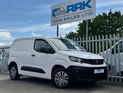 White Used 2021 Peugeot Partner MPV | £6,290 (Fair price)