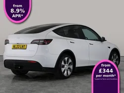White Used 2022 Tesla Model Y Long Range SUV | £25,223 (Fair price)