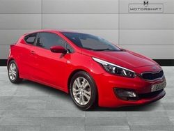Red Used 2015 Kia ProCeed Hatchback | £4,749 (Super price)