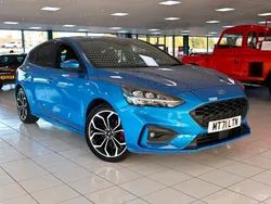 Desert island blue Used 2021 Ford Focus ST-Line X Hatchback | £16,789 (Fair price)