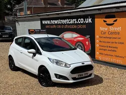 White Used 2014 Ford Fiesta Zetec Hatchback | £2,484 (Fair price)