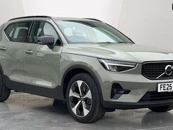 Green Used 2025 Volvo XC40 Plus SUV | £33,155 (Fair price)