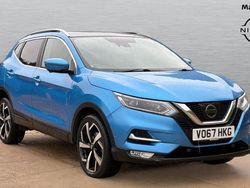 Blue Used 2017 Nissan Qashqai Tekna SUV | £11,775 (Fair price)