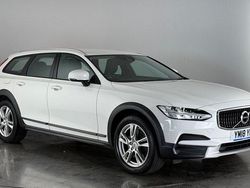 Used 2019 Volvo V90 CC Estate | £14,800 (Good price)