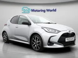 Silver Used 2021 Toyota Yaris Hybrid Hatchback | £17,000 (Fair price)