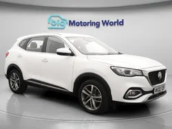 White Used 2022 MG HS Excite SUV | £15,200 (Good price)