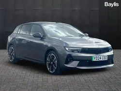 Grey Used 2024 Vauxhall Astra Ultimate Hatchback | £22,495 (Fair price)