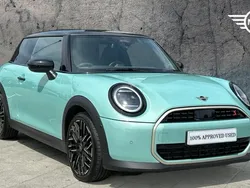 Green Used 2025 Mini Cooper S Hatch Hatchback | £27,749 (A bit pricey)