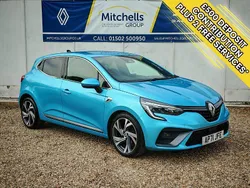 Celadon blue Used 2022 Renault Clio V RS Line Hatchback | £11,995 (Fair price)