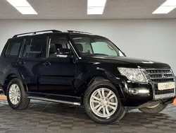 Black Used 2017 Mitsubishi Shogun SUV | £18,995 (Fair price)