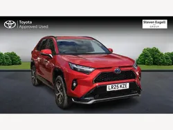 Red Used 2025 Toyota RAV4 Hybrid Design SUV | £37,639 (Fair price)