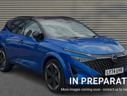 Mgnt blu+blk rf Used 2025 Nissan Qashqai Comfort SUV | £23,857 (Expensive)