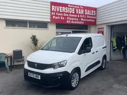 White Used 2020 Peugeot Partner MPV | £5,995 (Fair price)