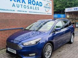 Blue Used 2018 Ford Focus Zetec Estate | £6,495 (Good price)