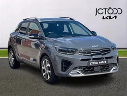 Grey Used 2022 Kia Stonic 4 SUV | £14,931 (Good price)