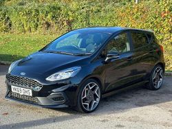 Black Used 2019 Ford Fiesta ST Hatchback | £12,700 (Good price)