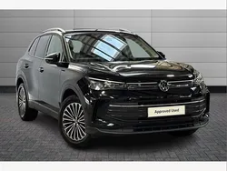 Black Used 2025 VW Tiguan Match SUV | £30,795 (Good price)