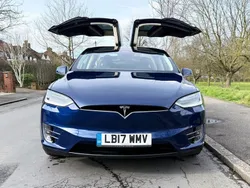 Blue Used 2017 Tesla Model X SUV | £24,995 (Fair price)