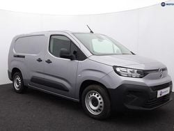 Grey New 2025 Citroën Berlingo MPV | £16,699 (Good price)