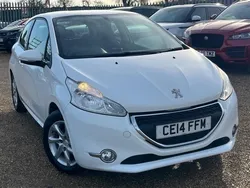 White Used 2014 Peugeot 208 Active Hatchback | £3,499 (Good price)