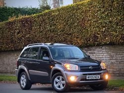 Grey Used 2005 Toyota RAV4 SUV | £4,750 (Good price)