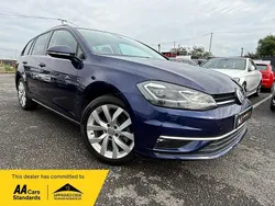 Blue Used 2017 VW Golf VII SE Hatchback | £10,995 (Super price)