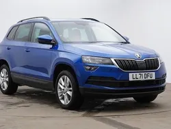 Race blue metallic Used 2022 Skoda Karoq SE SUV | £14,695