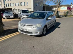 Silver Used 2010 Toyota Auris Hatchback | £3,995 (A bit pricey)