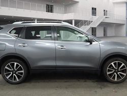 Gunmetal grey Used 2017 Nissan X-Trail Tekna SUV | £10,975 (Fair price)