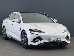 White Used 2025 BYD Seal Design Sedan | £34,998 (Good price)