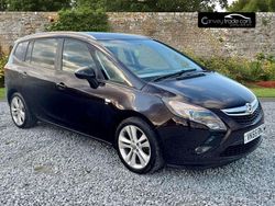 Brown Used 2015 Vauxhall Zafira SRi MPV | £6,995 (A bit pricey)