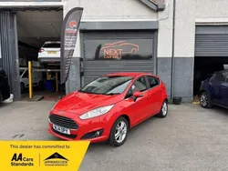Red Used 2014 Ford Fiesta Zetec Hatchback | £3,850 (Fair price)